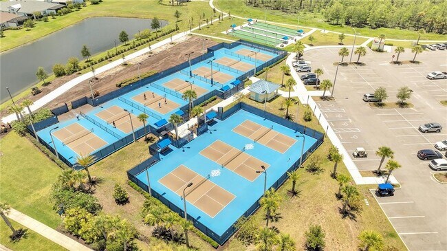 Building Photo - 879 Margaritaville Ave