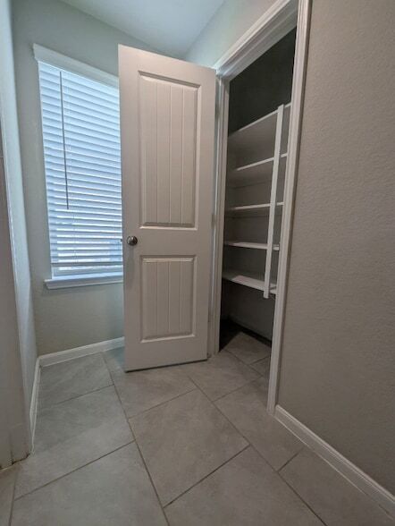 Building Photo - 3518 Windham Way