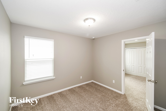 Building Photo - 8226 Cape Fox Dr