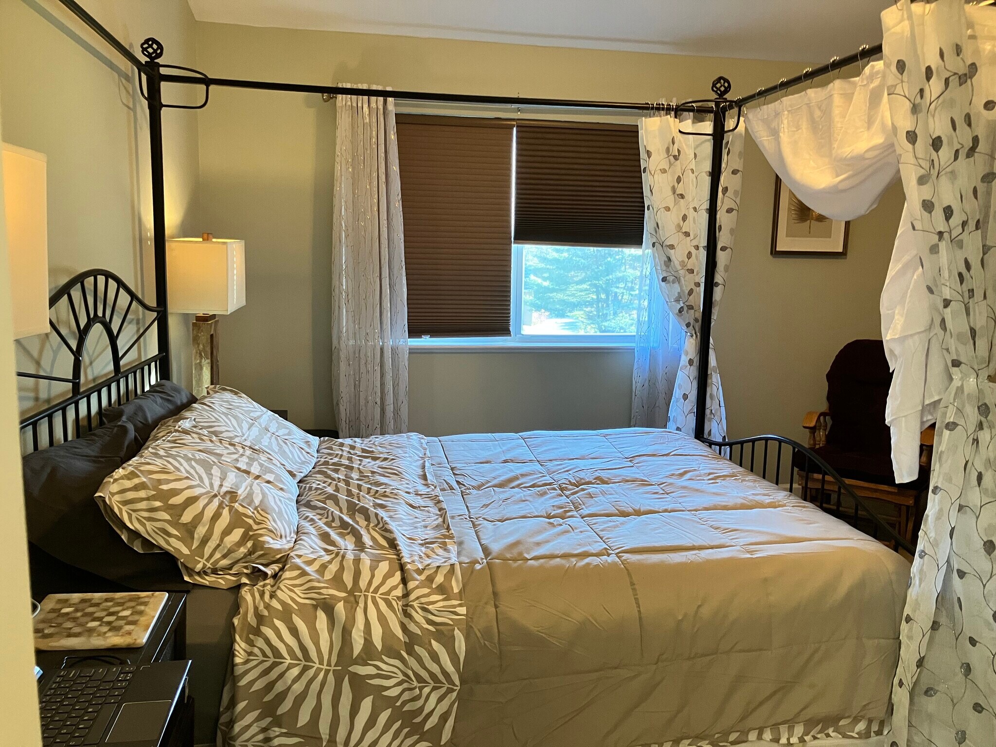 Master - 25 Greenfield Manor Rd