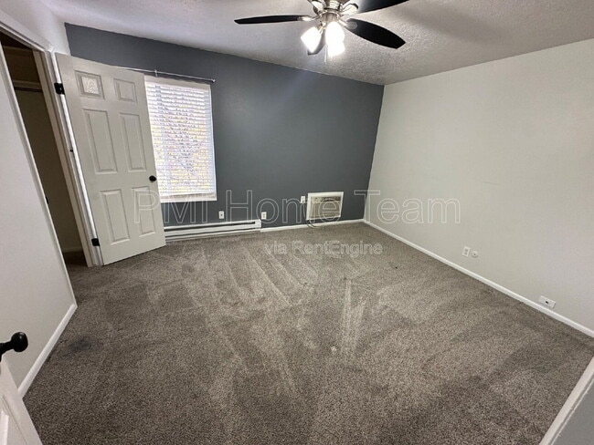 Building Photo - 285 W 600 N