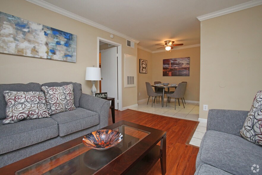 Falls of West Oaks Houston, TX Apartment Finder