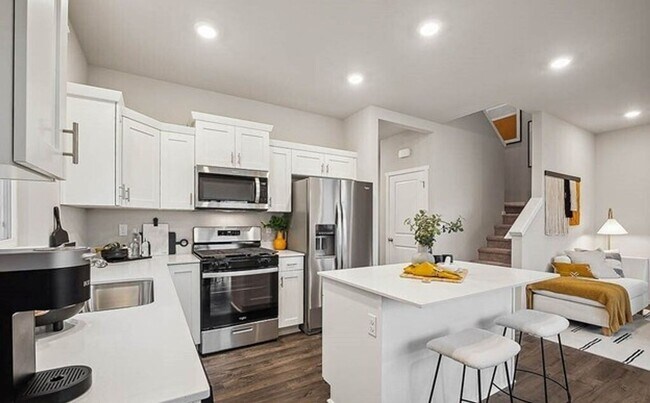 Building Photo - The Birkdale – 3 Bed / 3 Bath | 1,760 sq. ...