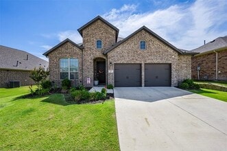 Building Photo - 14404 Home Trl