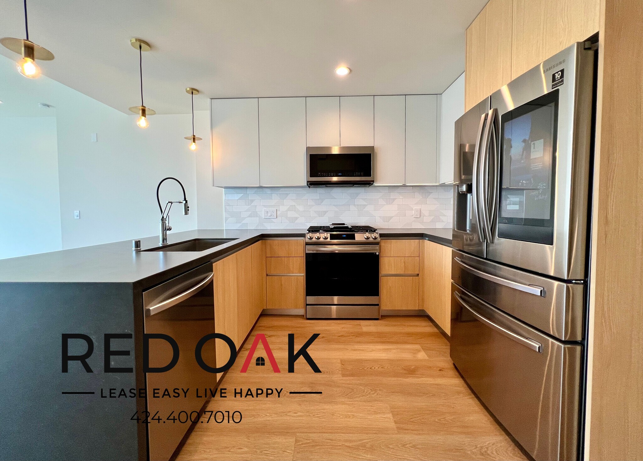 Building Photo - 1001 N Fairfax Ave