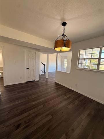 Building Photo - 4600 Waterway Dr N