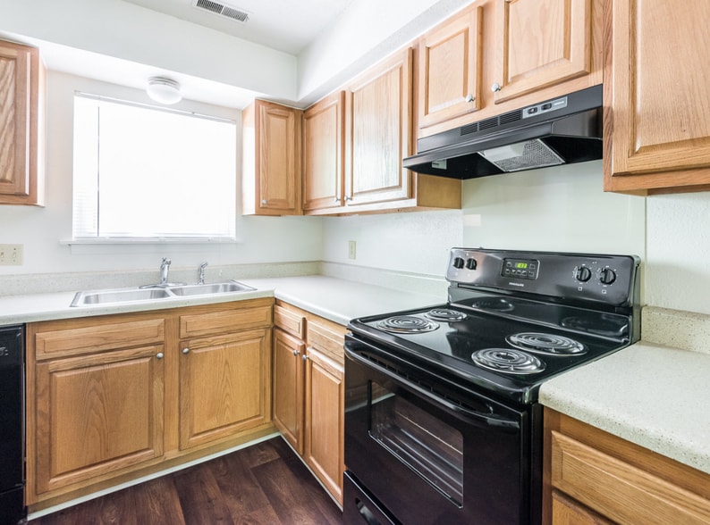 Building Photo - Laurel Ridge Apartments