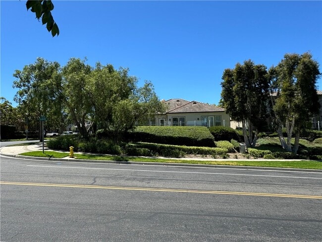 Building Photo - 19 Vernon