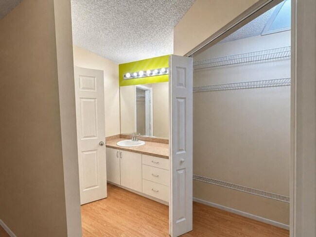 Building Photo - 11862 SW 98th Terrace