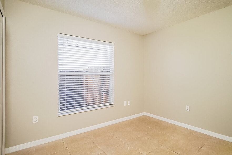 Building Photo - 307 Mormanno Way