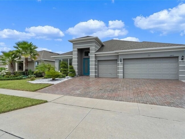 Building Photo - 2043 Rush Bay Wy