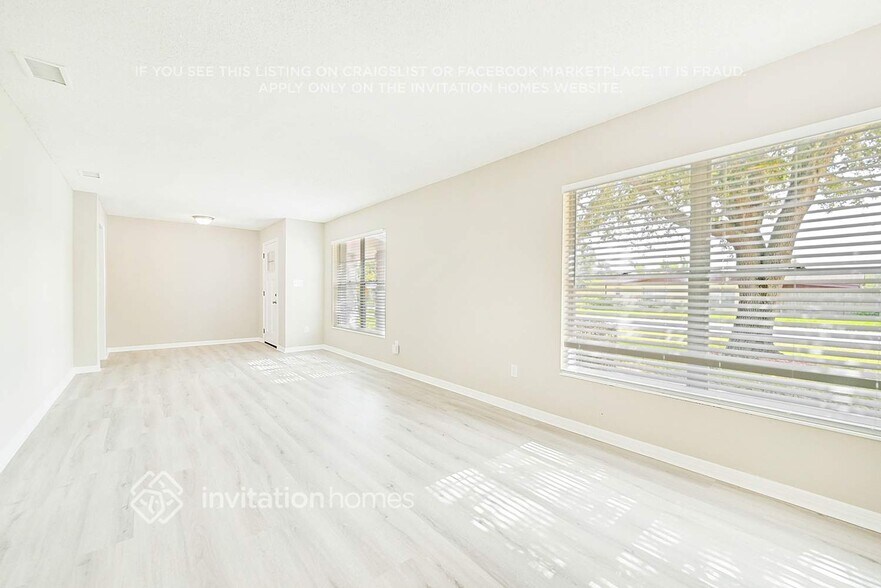 Building Photo - 5403 Myrica Rd