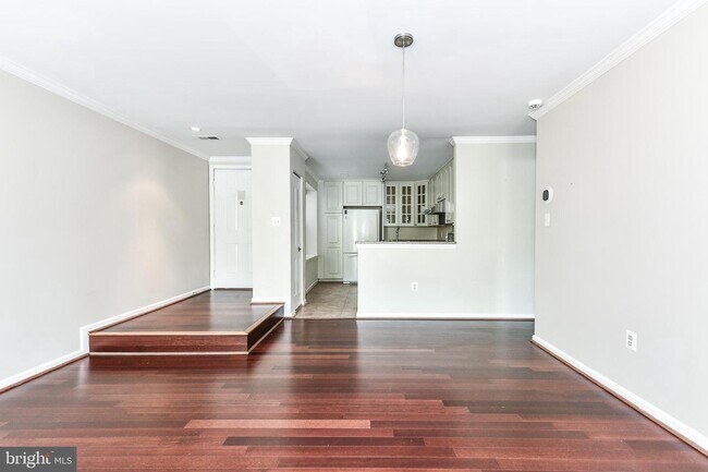Building Photo - 2954 Yarling Ct