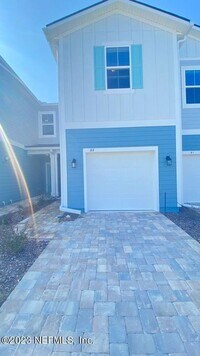 Building Photo - 55 Fieldfare Ln