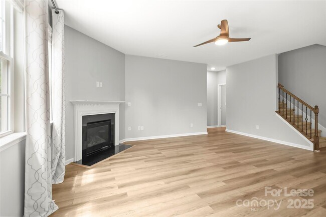 Building Photo - 131 Cherry Bark Dr