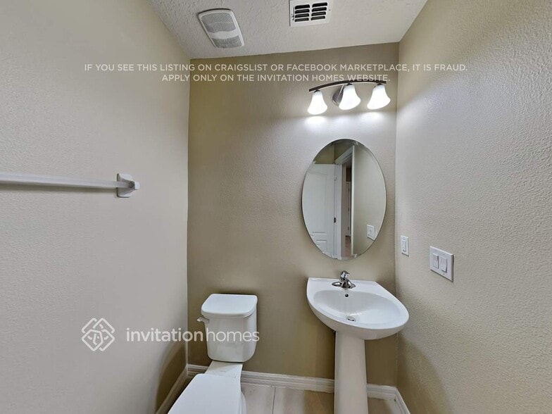 Building Photo - 1630 Chelsea Manor Cir