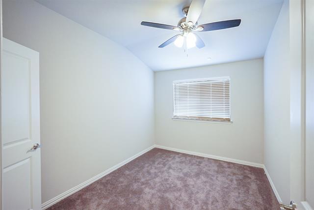 Building Photo - 3433 Solana Cir