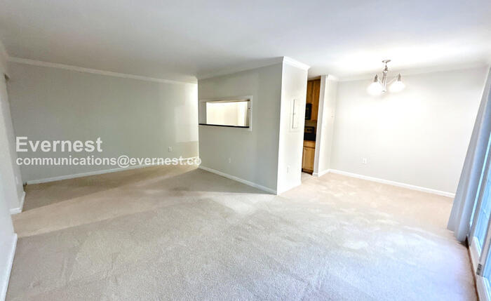 Building Photo - 15522 Horseshoe Ln