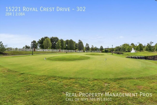 Building Photo - 15221 Royal Crest Dr