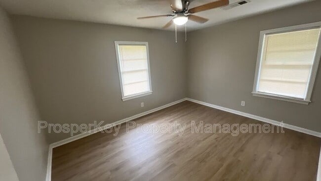 Building Photo - 4244 Murrelle St