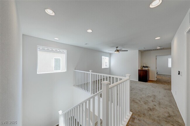 Building Photo - 1110 Cactus Needle Ave
