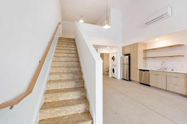 Building Photo - 41st Street Lofts