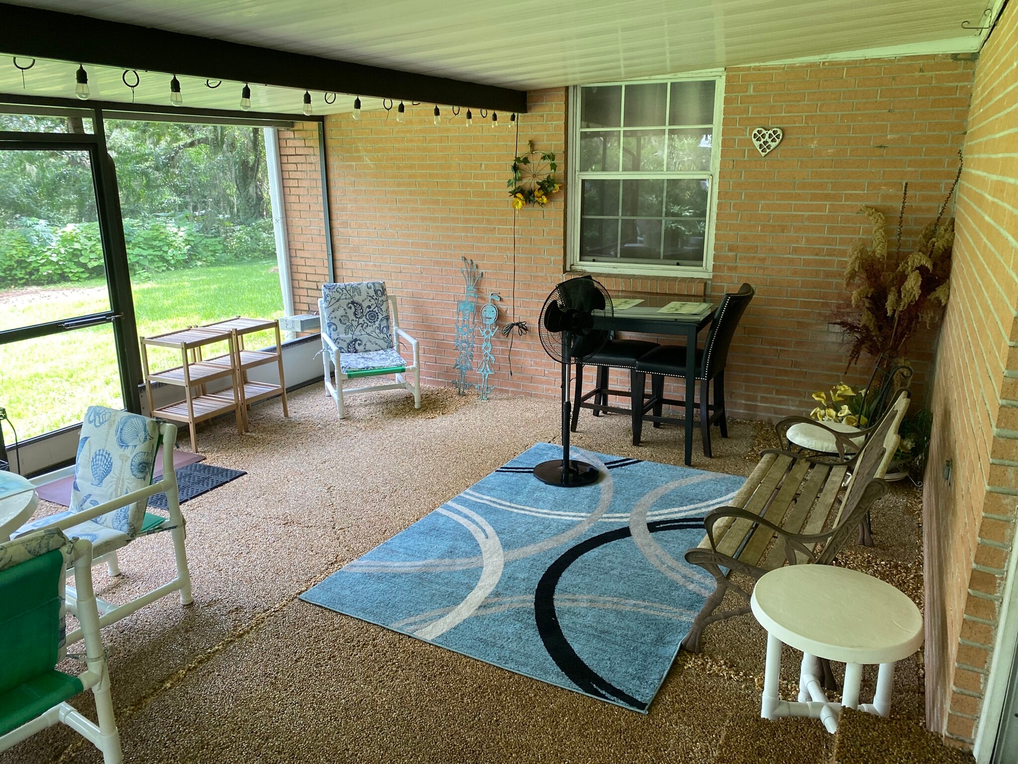 Large patio - 11717 Douglas Ln