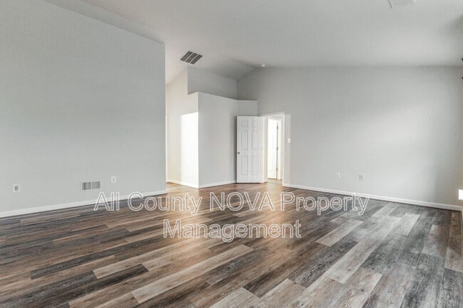 Building Photo - 9506 Whiteheart Dr