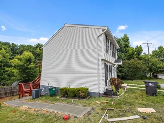 Building Photo - 6724 Seat Pleasant Dr