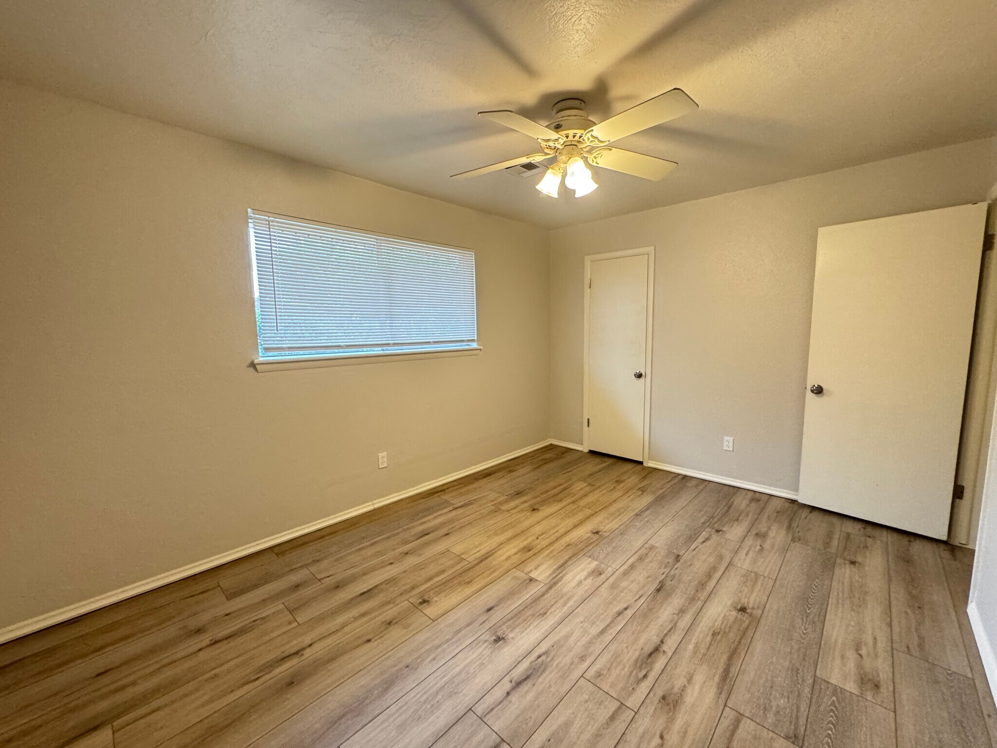 Building Photo - 8140 NW 28th St