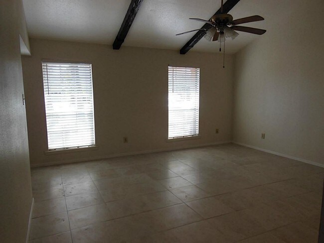 Building Photo - 2539 Longleaf Pines Ln