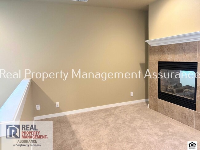 Building Photo - 14500 SW 6th St