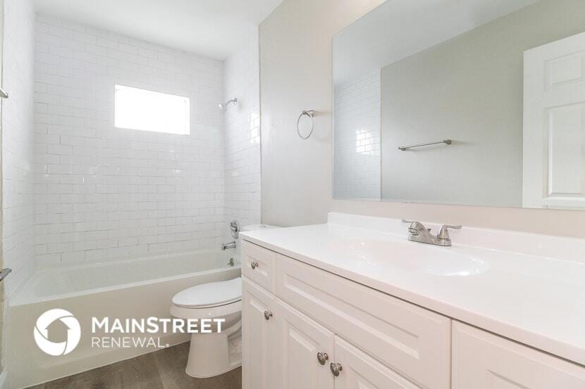 Building Photo - 3709 15th St W