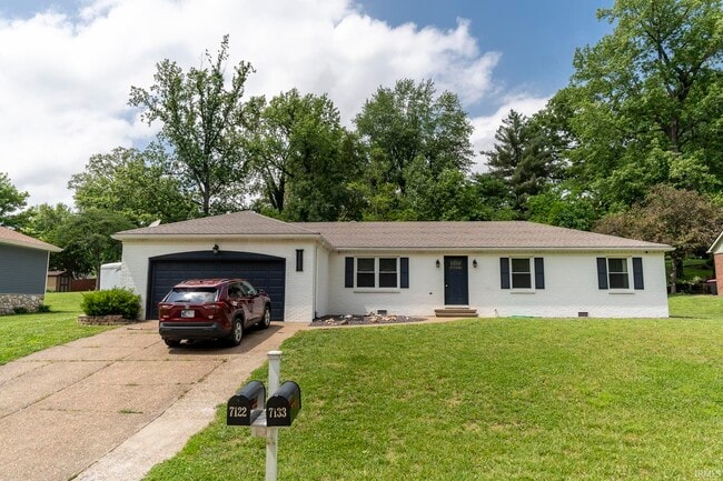 Building Photo - 7122 Woods Dr