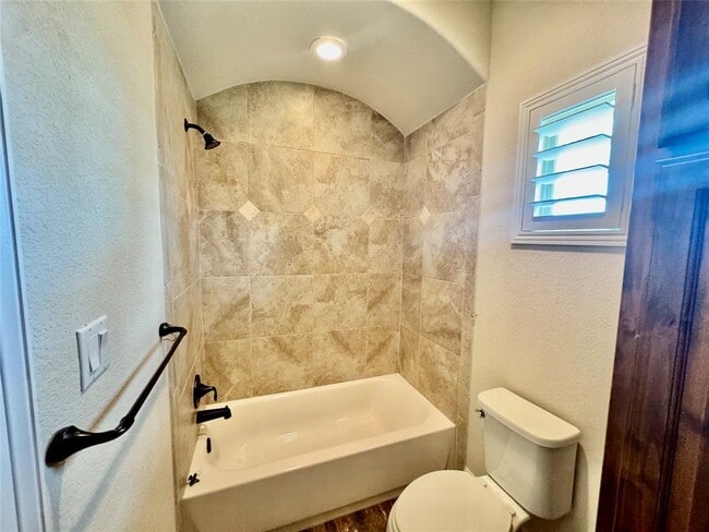 Building Photo - 217 San Gabriel Hideaway Cv