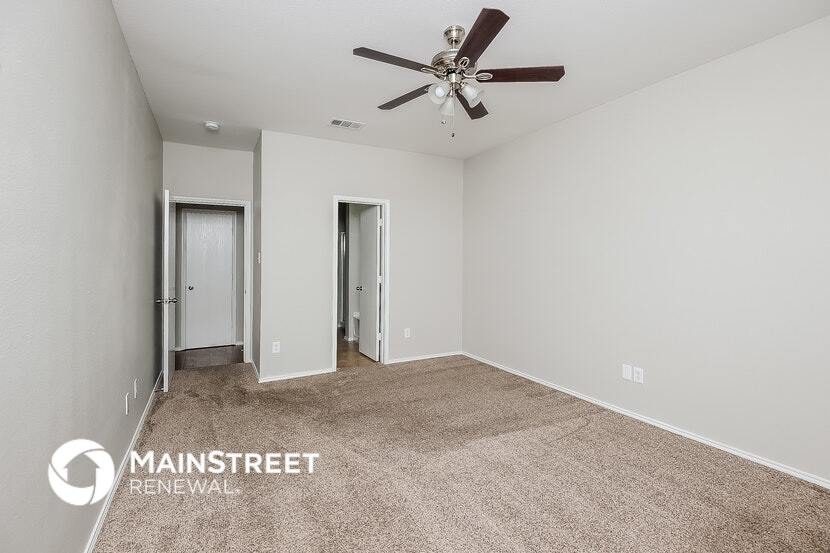 Building Photo - 12205 Hunters Crossing Ln