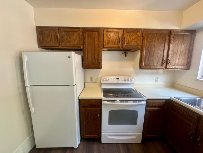 Building Photo - 4710 N Carefree Cir