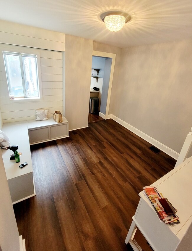 Dining room - 3507 Gough St