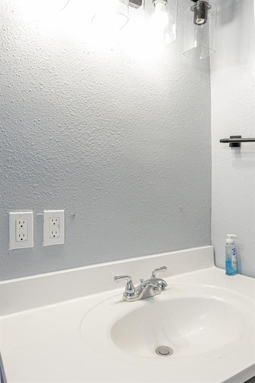 Building Photo - 124 W Brule St