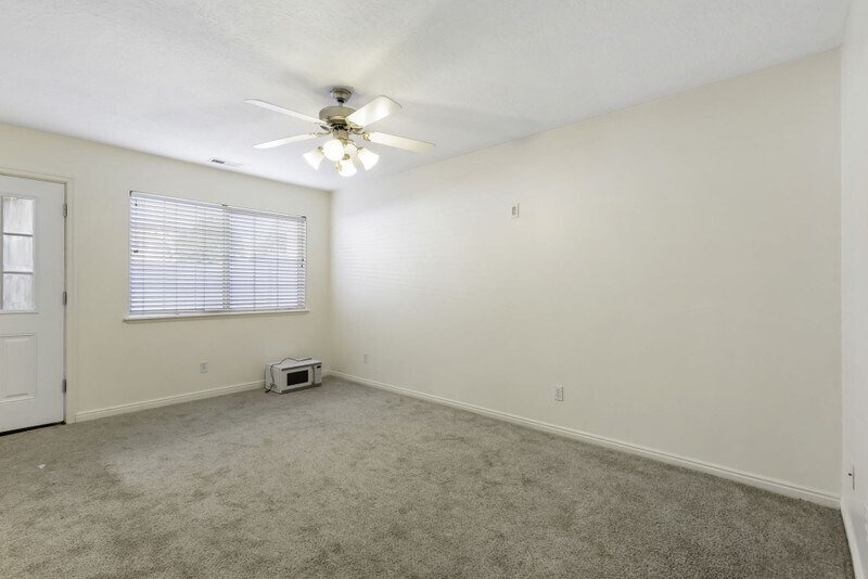 Building Photo - 10504 Sage Flats Way