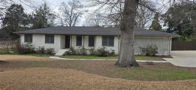 Building Photo - 5189 Forest Dr SE