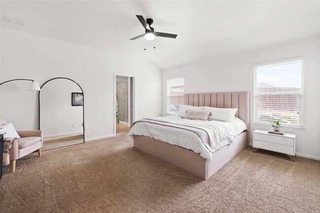 Building Photo - 266 Screech Owl Dr