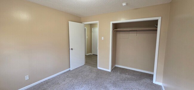 Building Photo - 2108 Hill St NW