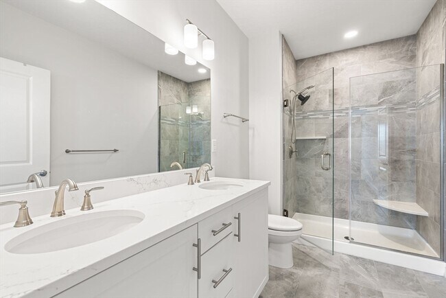 Building Photo - 320 Middlesex Ave