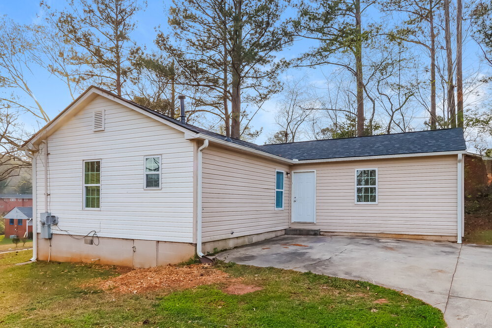 Building Photo - 1308 Greenbriar Dr