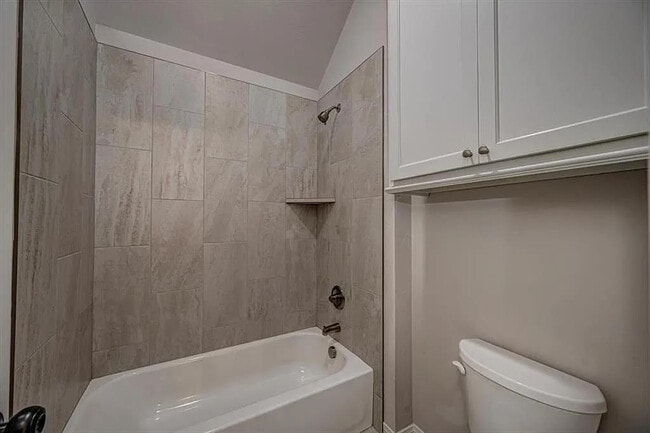 Building Photo - 11616 NW 104th St