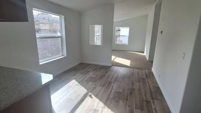 Building Photo - 543 N Lamb Blvd