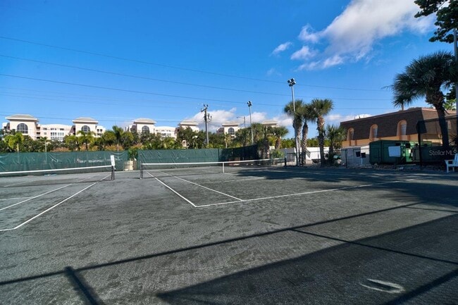 Building Photo - 4900 Brittany Dr S