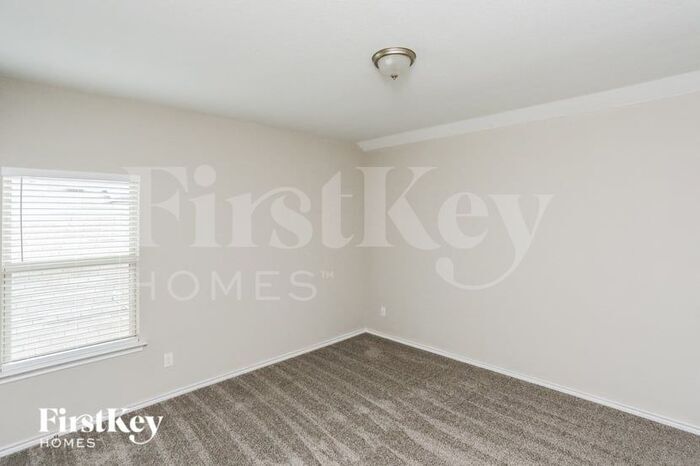 Building Photo - 5105 Glen Meadow Dr
