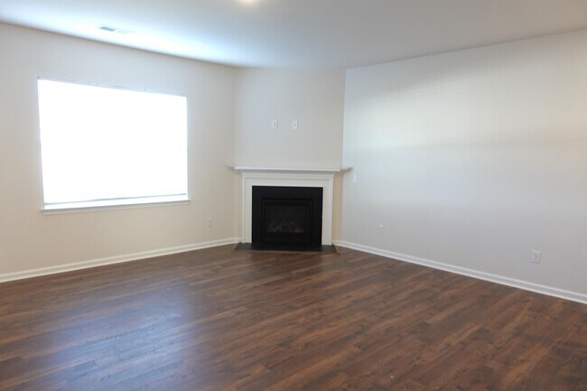 Building Photo - 1438 Talley Rdg Dr